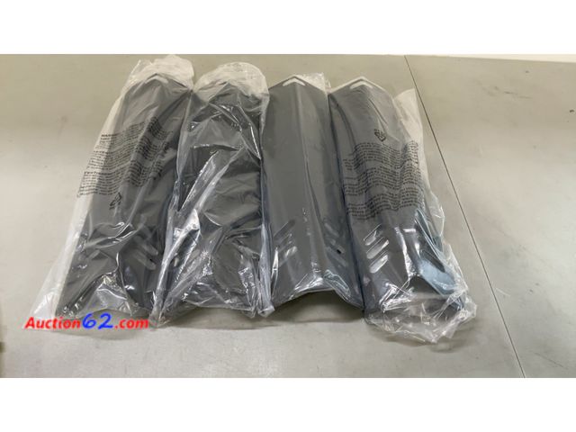 Lot 44-1666e - Weber Spirit II 300 Series Grill Heat Deflector Shields Set of 4 Not Tested See All Photo's Appears New, A basic inspection has been given t...