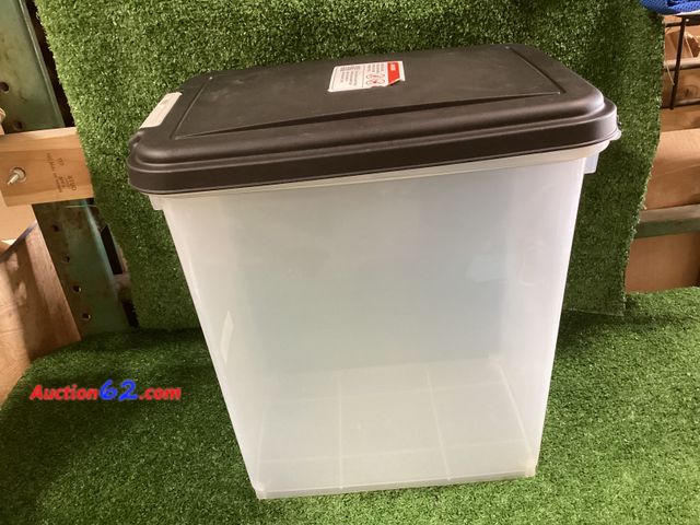 Lot 44-4016p - Pet Food Storage Container- No Wheels or Scooper  E-Commerce Return, A basic inspection has been given to this item. Sold AS-IS.