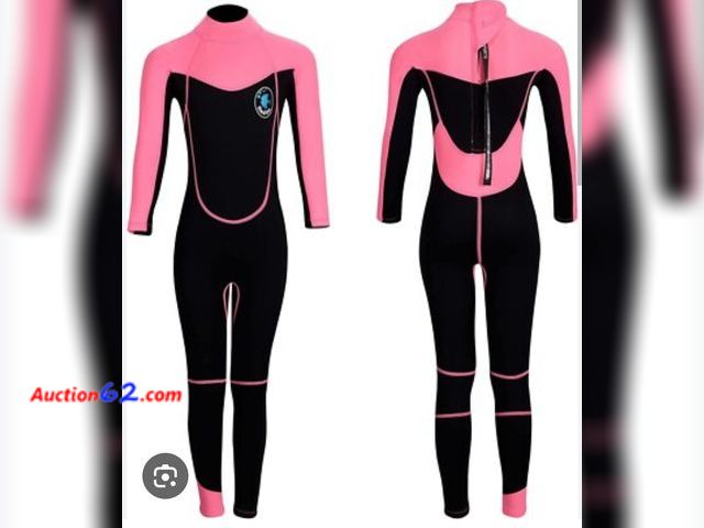 Lot 44-6511p - REALON SPORTS-Girls sz XS Wetsuit  2mm Neoprene Full Wet Suit Long Sleeve Appears New, A basic inspection has been given to this item. Sold ...