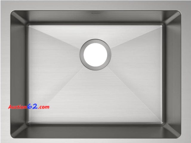 Lot 44-7497f - Elkay crosstown single bowl under mount 18-gauge stainless steel sink, 24"L×18"W×9"D E-Commerce Return, A basic inspection has been given to...