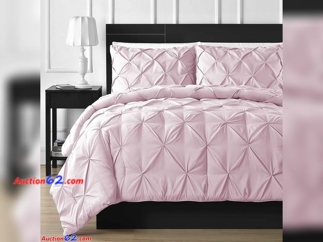 Lot 44-2069m - Retail $80 -  King - Comfy Bedding Double Needle Durable Stitching 3-Piece Pinch Pleat Comforter Set All Season Pintuck Style, King Pink App...