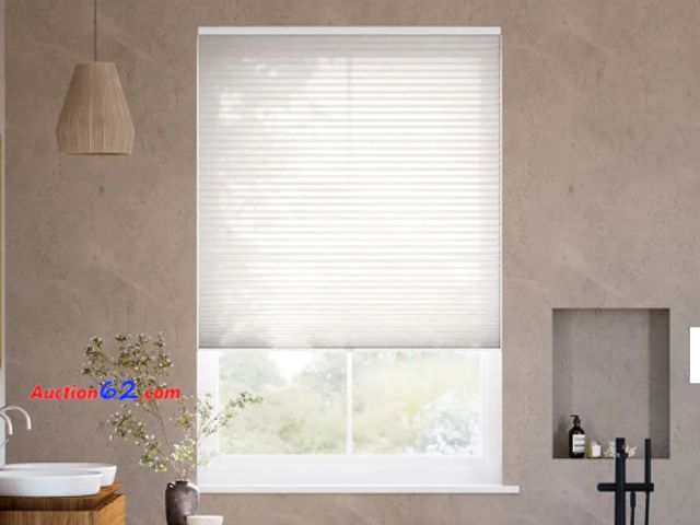 Lot 44-4013b - 48 x 64 inches Cordless Light Filtering Cellular Shades Appears New, A basic inspection has been given to this item. Sold AS-IS. See All Pho...