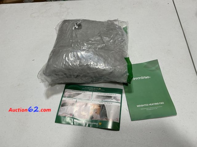 Lot 44-106a - Immtree Weighted Heating Pad - Gray See All Photo's Appears New, A basic inspection has been given to this item. Sold AS-IS.