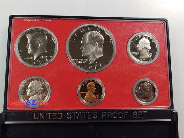 Lot 44-8524g - 1977 PROOF SET W/EISENHOWER DOLLAR, KENNEDY HALF, WASHINGTON QUARTER, ROOSEVELT DIME, JEFFERSON NICKEL AND LINCOLN CENT. MINTED IN SAN FRANC...