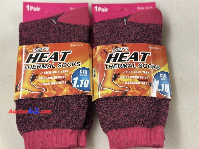 Lot 44-7511t - 2 pair lady’s heat thermal socks CLO rating 1.10 size 9-11. NEW See All Photo's Not Tested Never opened, Factory Sealed