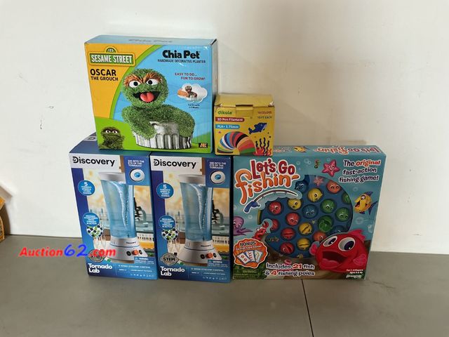 Lot 44-1928i - Sesame Street Oscar The Grouch Chia Pet - Handmade Decorative Planter, Easy To Grow; Dikale 3D Pen Filament; Discovery STEM Tornado Lab - 5 ...