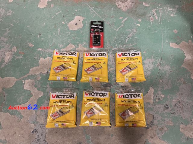 Lot 44-943 - Victor Mouse Traps - Powerful &amp; Effective, 2 Traps, Master Lock 647D Not Tested E-Commerce Return, A basic inspection has been given to ...