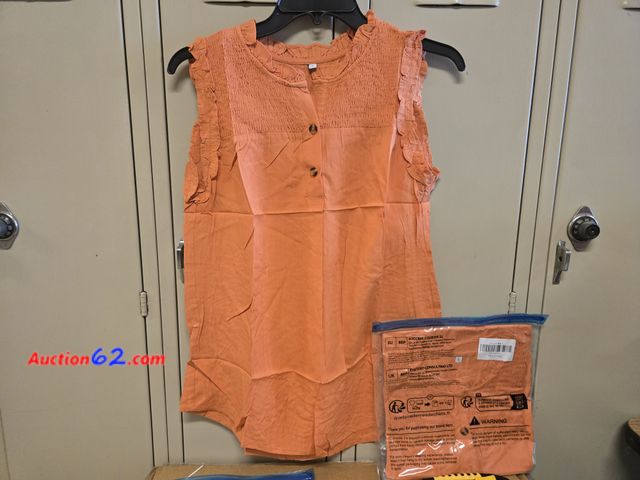 Lot 44-6615g - Lot of 2 Size Small Women's Sleeveless Shirts 100% Rayon Appears New, A basic inspection has been given to this item. Sold AS-IS.