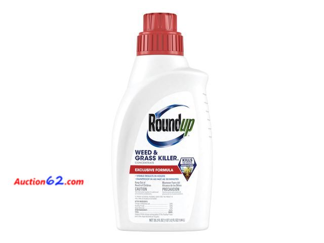 Lot 44-2655f - Roundup Weed and Grass Killer₄ Concentrate, Use in and Around Flower Beds, Walkways and Other Areas of Your Yard, 35.2 fl. oz. Appears New, ...