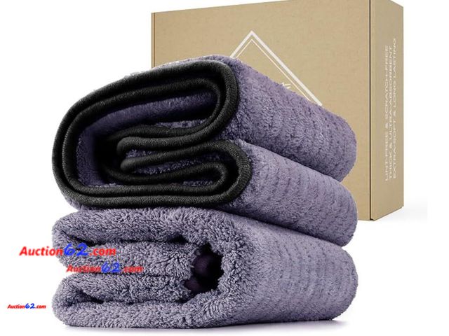 Lot 44-9052o - Fantasticlean Large Car Drying Towel 16x24 Inch 2 Pack Appears New, A basic inspection has been given to this item. Sold AS-IS.
