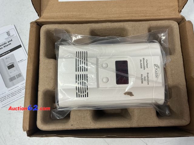 Lot 44-2694f - Kidde KN-COEG-3 Carbon Monoxide and Explosive Gas Alarm Appears New, A basic inspection has been given to this item. Sold AS-IS. Not Tested ...