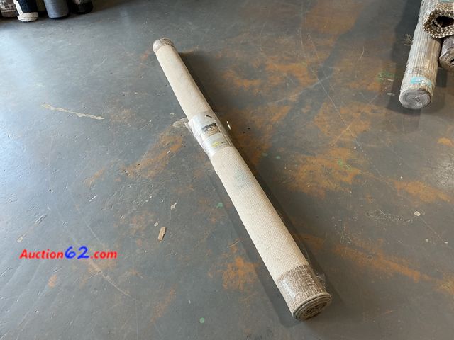 Lot 44-840 - Threshold 7 ft x 10 ft Tonal Rectangle Area Rug Khaki See All Photo's Not Tested E-Commerce Return, A basic inspection has been given to thi...