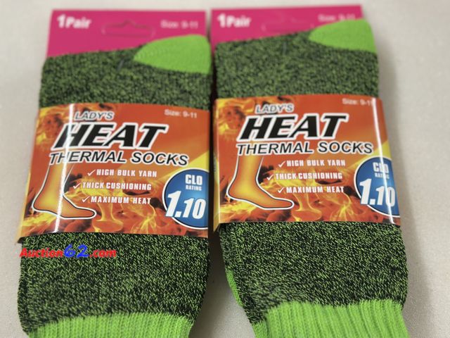 Lot 44-7551t - 2 pair lady’s heat thermal socks CLO rating 1.10 size 9-11. NEW See All Photo's Not Tested Never opened, Factory Sealed