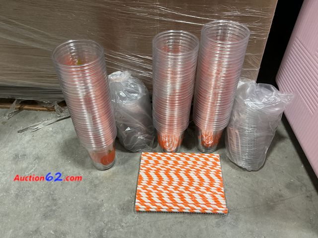 Lot 44-164b - Umigy Fall Plastic Cup Set Appears New, A basic inspection has been given to this item. Sold AS-IS.