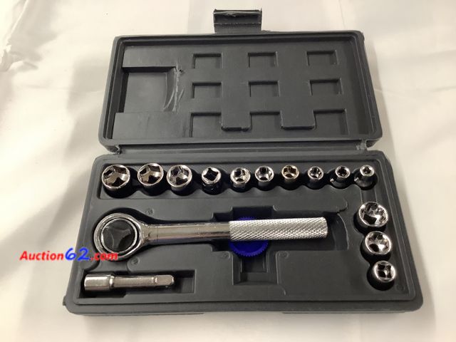 Lot 44-7528t - 17 pc 1/4 in socket set from camco tools. NEW. Appears New, A basic inspection has been given to this item. Sold AS-IS. See All Photo's Neve...