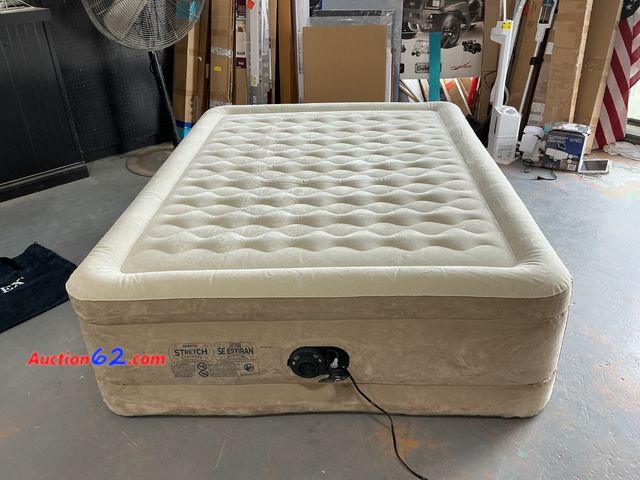 Lot 44-775o - Intex Ultra Plush 20" Air Mattress See All Photo's E-Commerce Return, A basic inspection has been given to this item. Sold AS-IS. Dirty Powe...