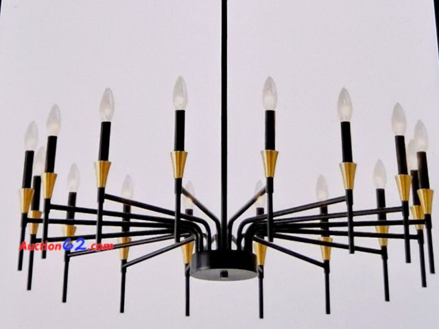 Lot 44-7230e - 16 - lights modern farmhouse chandelier, black gold E-Commerce Return, A basic inspection has been given to this item. Sold AS-IS.