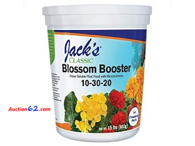 Lot 44-5564b - Jack's Classic 10-30-20 Blossom Booster Water-Soluble Fertilizer with Micronutrients for Increasing Color and Quantity of Blooms in Flowerin...