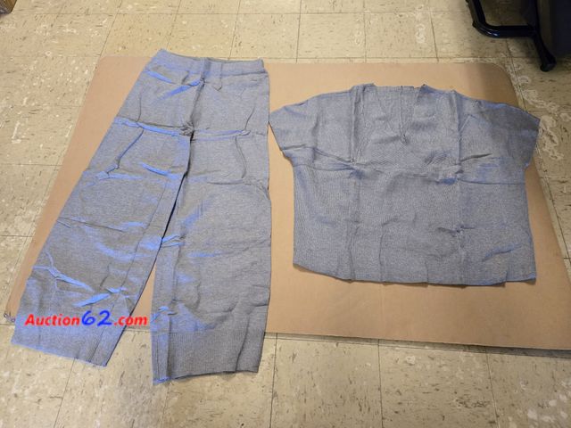 Lot 44-6503r - Size Large T1FE 1SFE Womens Sweater Set 2 Piece Outfits Short Sleeve Knit Lounge Sets for Women Wide Legs Pants Matching Sets Appears New, A...