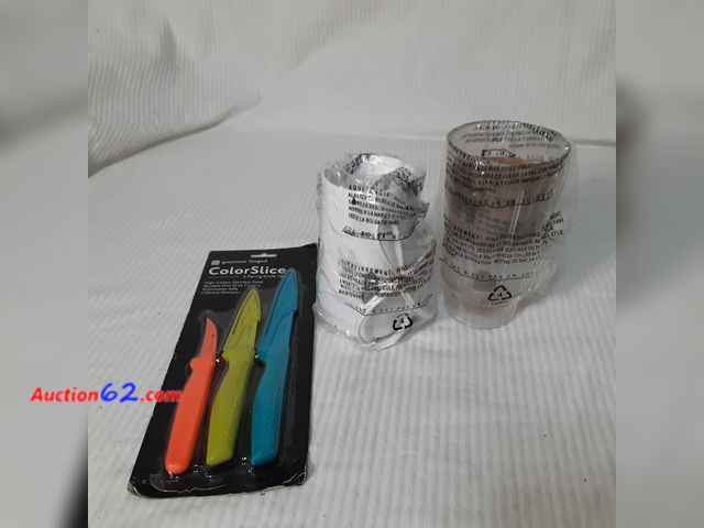 Lot 44-5305g - Lot of (2) Kitchen Items. The Hamilton Beach® Personal Blender MISSING Lid. White. Set of (3) Gourmet Forged Pairing Knife Set. E-Commerce R...