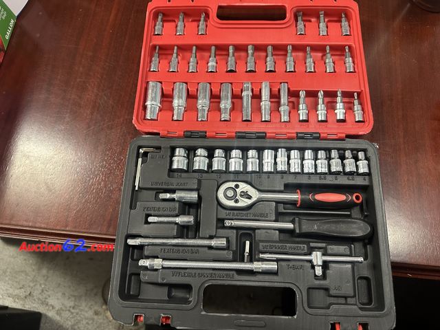 Lot 44-7519b - Kit tool set 53 pc hardware socket set. Nice set for a beginner. NEW. See All Photo's Not Tested Never opened, Factory Sealed