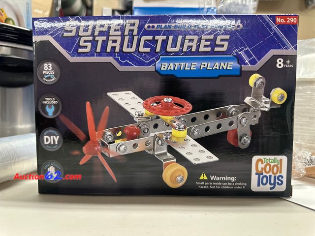 Lot 44-7601p - Super structure battle plane 83 pc DIY from totally cool toys. Ages 8+. NEW. See All Photo's Not Tested Never opened, Factory Sealed