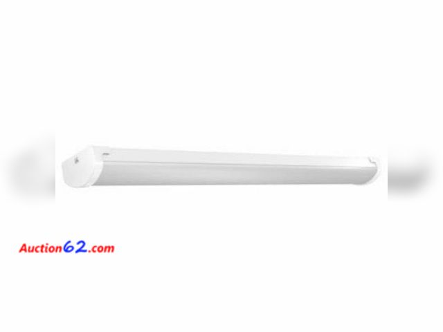 Lot 44-1801i - 4' 55W LED Shop Light -WRAP/4C/840/IR/MM missing remote E-Commerce Return, A basic inspection has been given to this item. Sold AS-IS. See A...