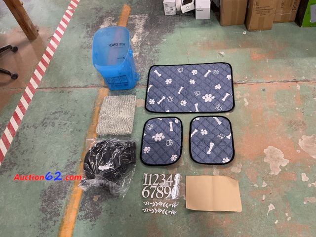 Lot 44-969 - Powertec USA Vacuum Hose, 70347 Not Tested E-Commerce Return, A basic inspection has been given to this item. Sold AS-IS.