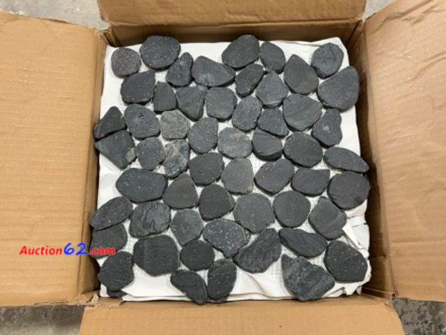Auction62.com - Lot 44-1557i - Pebblestone Alor Black Sliced Round ...