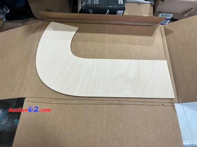 Lot 44-1132p - Lot of (1) Miscellaneous wooden Piece 1/8” Thick Appears New, A basic inspection has been given to this item. Sold AS-IS. See All Photo's No...