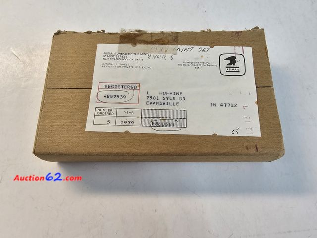 Lot 44-8312x - ORIGINAL U.S. MINT MAILER BOX OF FIVE (5) 1979 MINT SETS! THEY WILL BE VERY FRESH.