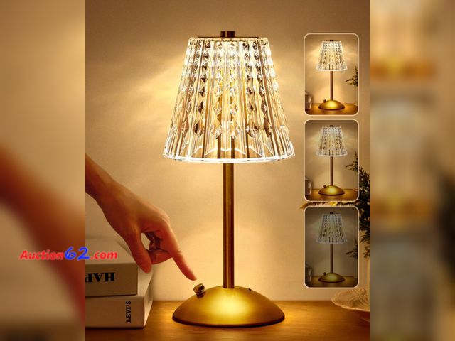 Lot 44-1584o - Diamond Table Lamp USB Charging Touch Lamp See All Photo's Not Tested Appears New, A basic inspection has been given to this item. Sold AS-I...