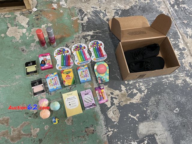 Lot 44-758b - Mix lot of Miscellaneous Items- Seller States New Appears New, A basic inspection has been given to this item. Sold AS-IS. See All Photo's N...