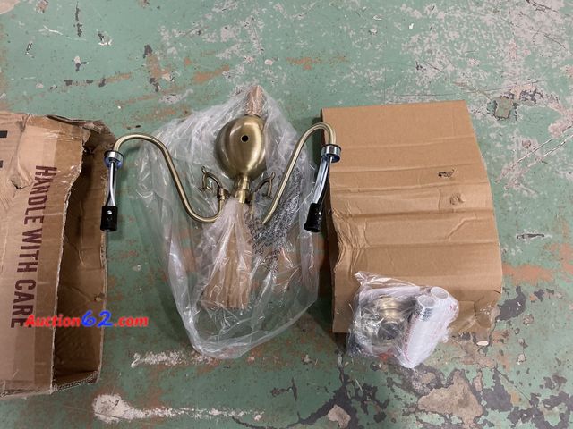 Lot 44-561p - LIVEX Pendant Light Appears New, A basic inspection has been given to this item. Sold AS-IS. See All Photo's Not Tested Unmarked, No barcode...