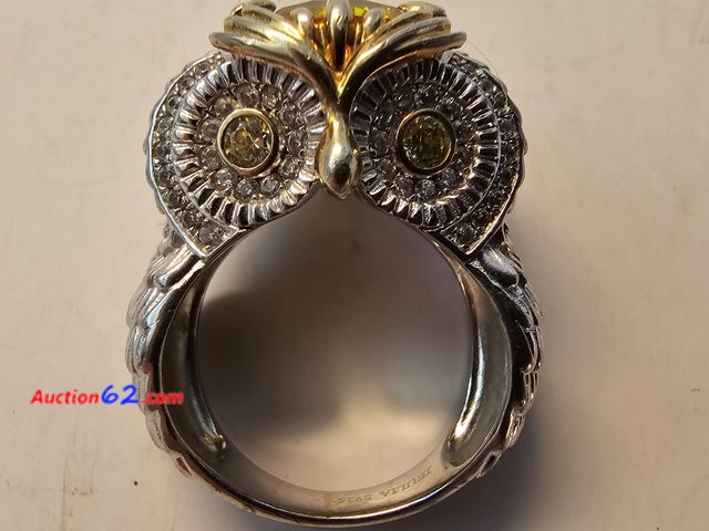 Lot 44-8381w - .925 STERLING SILVER TWO HEADED OWL RING WITH LOTS OF PRETTY STONES, GREEN STONES FOR EYES AND A HUGE YELLOW STONE ON TOP. APPROXIMATELY A S...