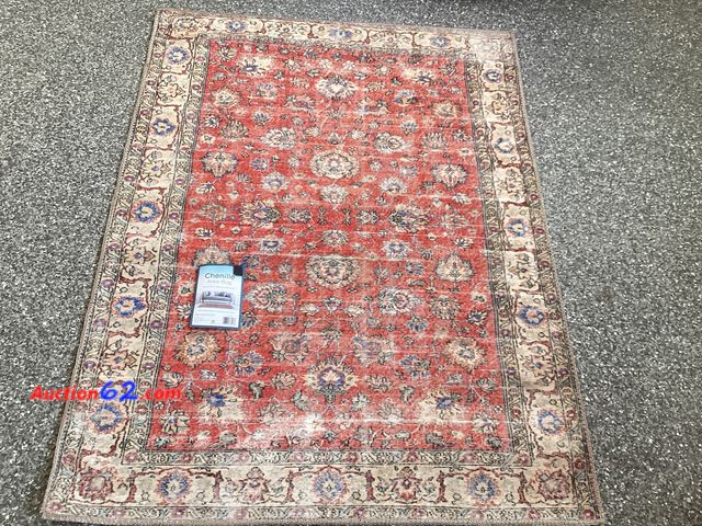 Lot 44-7707b - Lot of (1) chenille area rug.  Appears New, A basic inspection has been given to this item. Sold AS-IS. See All Photo's