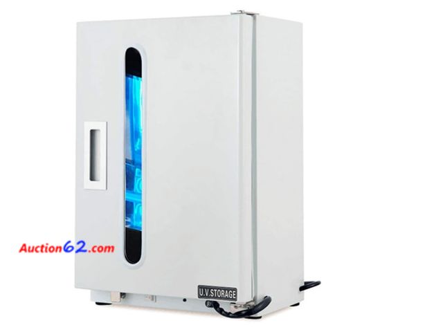 Lot 44-1957o - 27L Automatic Temperature Control Sterilizer Cabinet with 10 Free Plates XS-401 Appears New, A basic inspection has been given to this item....