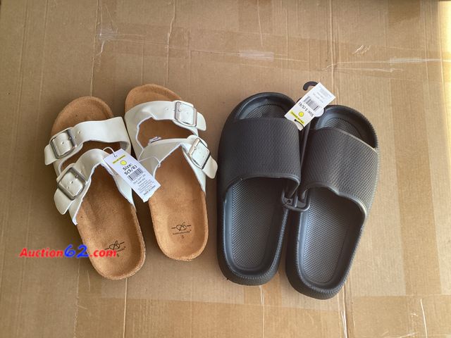 Lot 44-7737j - Lot of (2) pairs of women’s small size 5-6 sandals.  Appears New, A basic inspection has been given to this item. Sold AS-IS. See All Photo'...