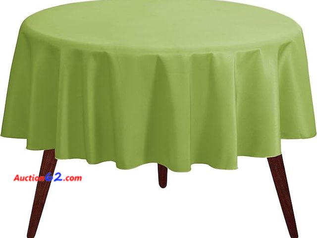 Lot 44-4038b - Gee Di Moda Round Tablecloth - 132 Inch Apple Green Round Table Cloth for 72 to 96 Inch Round Tables - Heavy Duty Washable Fabric 1. Appears...