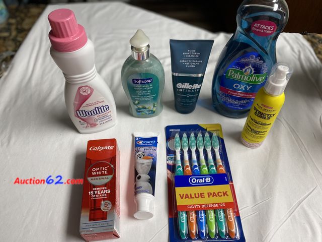 Lot 44-2006i - New. 6 pack of Oral B cavity defense 123 toothbrushes. 3 Oz Colgate optic white renewal toothpaste. 4.2 Oz Crest fluoride anti cavity toothp...