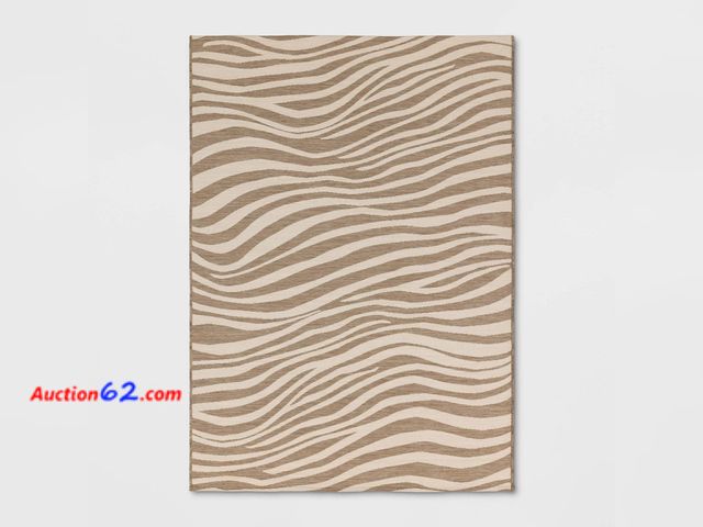 Lot 44-172 - 5'x7' Wavy Lines Outdoor Area Rug Beige/Natural Brown - Threshold™ See All Photo's Appears New, A basic inspection has been given to this it...