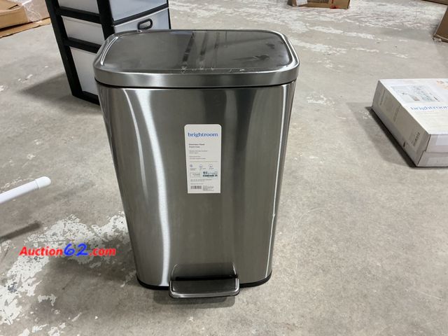 Lot 44-1649w - 45L Rectangular Step Trash Can Silver - Brightroom™: Stainless Steel, Quiet Pedal Lid, Removable Liner, Kitchen Use Not Tested E-Commerce Re...