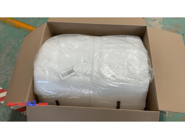 Lot 44-1961a - Large Bubble Wrap Roll Appears New, A basic inspection has been given to this item. Sold AS-IS. See All Photo's Not Tested