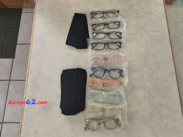 Lot 44-3022i - Lot of 10 - New - 6 Women's and 4 Men's Reading Glasses -  All +2.50 Power - All New with Cases - See Pictures for Styles of Glasses Appears...