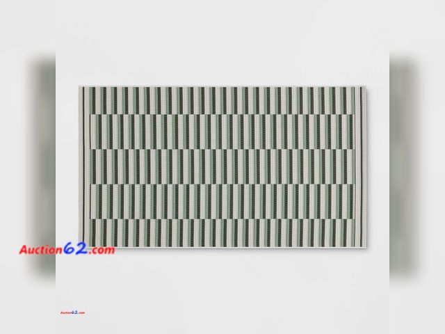 Lot 44-4011b - (Slightly Dirty) Green 3'11"x5'5" Color Blocked Striped Rectangular Indoor Outdoor Area Rug- Otherwise New