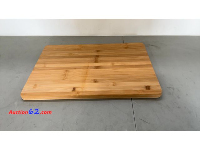 Lot 44-1568j - Bamboo Cutting Board Not Tested See All Photo's Appears New, A basic inspection has been given to this item. Sold AS-IS.