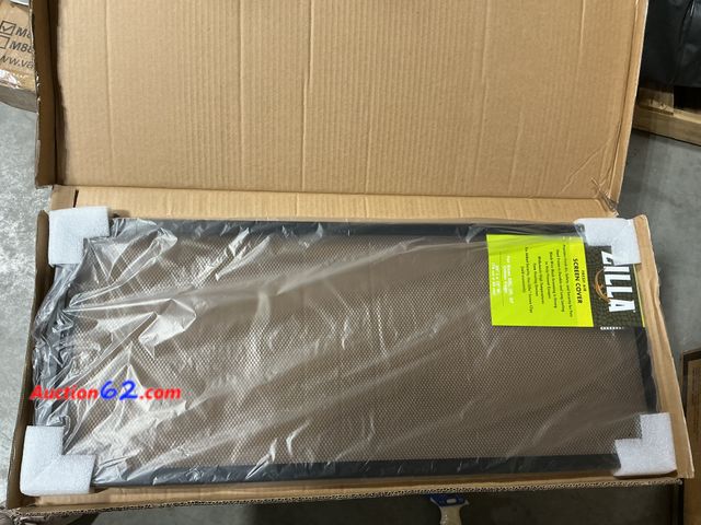 Lot 44-4018b - Central Aquatics Hood Screen Cover Solid 30X12 Appears New, A basic inspection has been given to this item. Sold AS-IS.