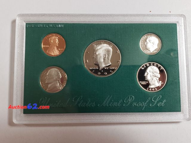 Lot 44-8517w - 1995 PROOF SET W/KENNEDY HALF, WASHINGTON QUARTER, ROOSEVELT DIME, JEFFERSON NICKEL AND LINCOLN CENT. MINTED IN SAN FRANCISCO. COMES IN ORIG...