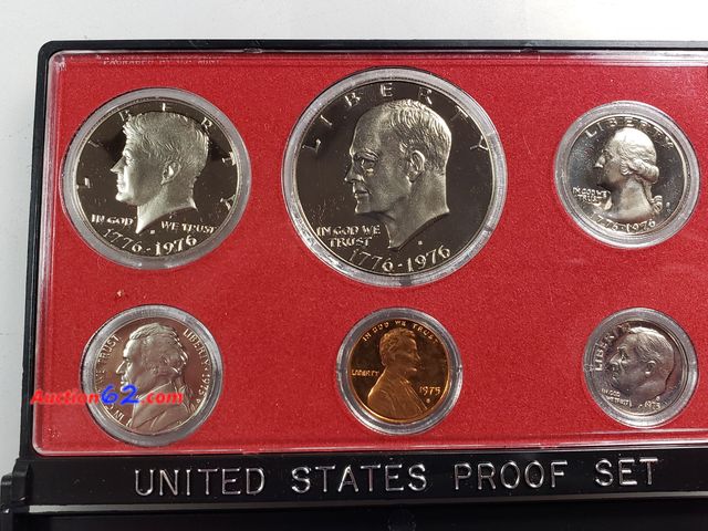 Lot 44-8522g - 1975 PROOF SET W/EISENHOWER DOLLAR, KENNEDY HALF, WASHINGTON QUARTER, ROOSEVELT DIME, JEFFERSON NICKEL AND LINCOLN CENT. MINTED IN SAN FRANC...