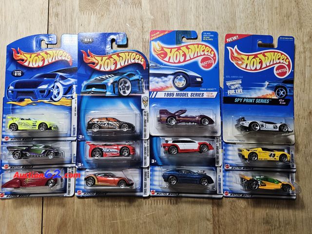 Lot 44-8302p - TWELVE (12) REALLY, REALLY NICE VINTAGE HOT WHEELS CARS! 1995 POWER ROCKET, 1996 SPY PRINT EXPOSE THE TRUTH!, 2001 40 SOMETHIN', (2000 FIRST...